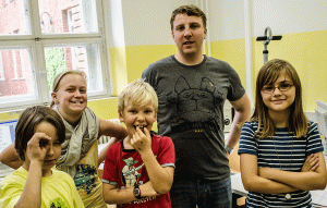 tobias_berger_und_schueler01